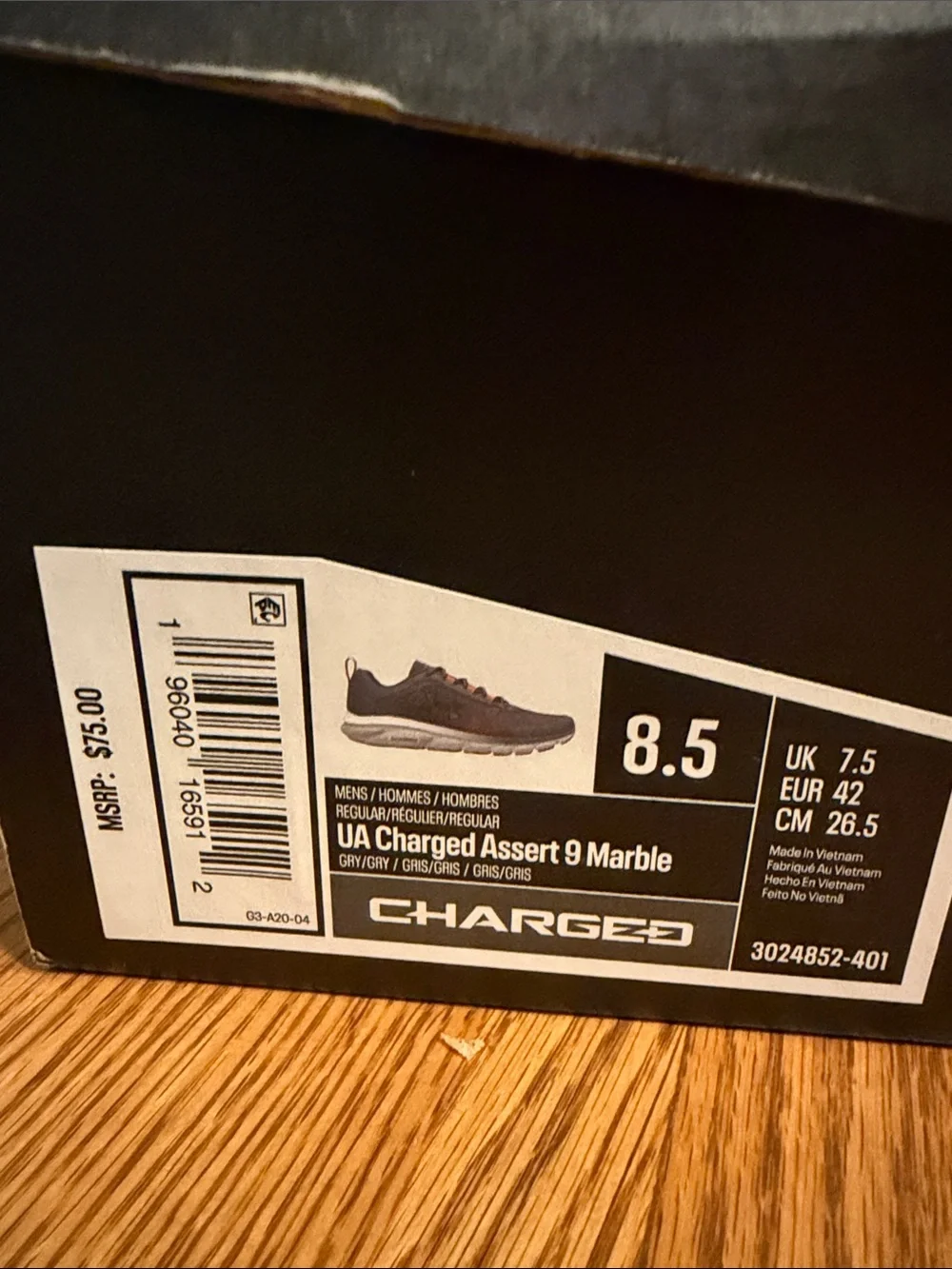 NWT Under Armour Navy and Orange Men’s Trainer Sneakers 8.5
